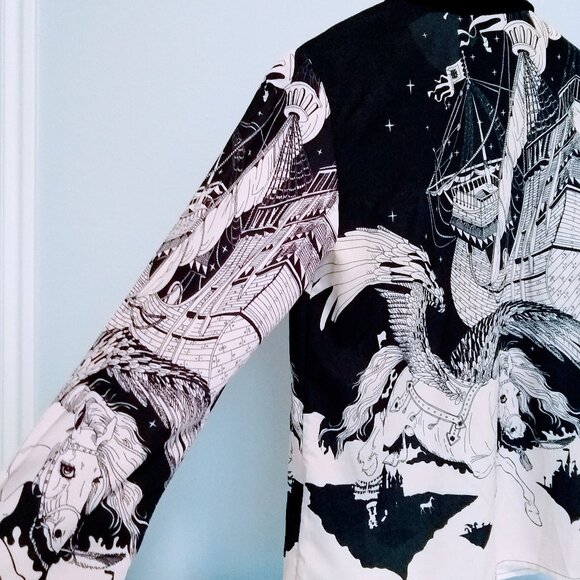 Women's Shirt Silk Black and White Printed Blouse - Picture 7 of 12